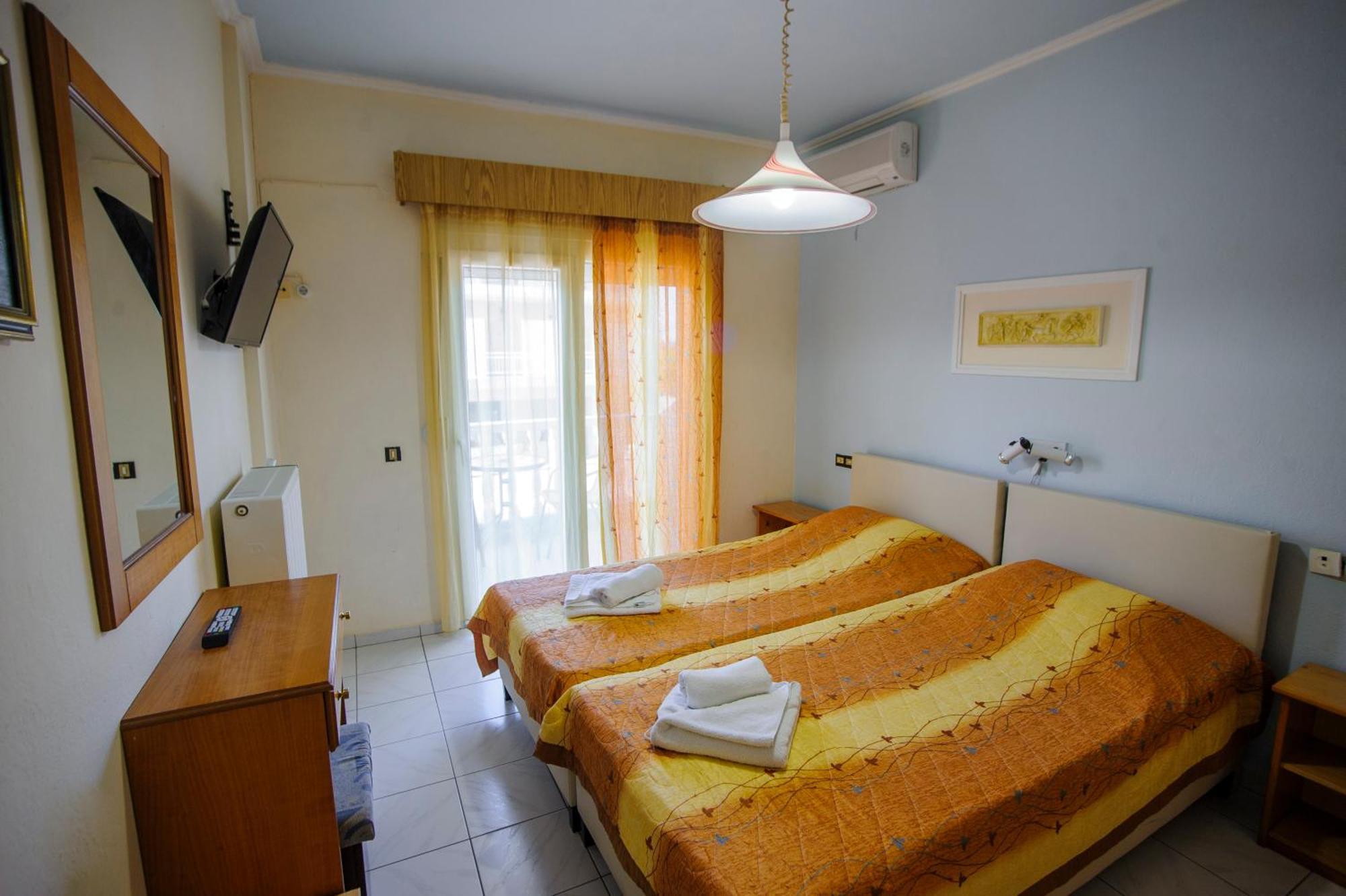 Hotel Europa Olympiakí Aktí 외부 사진