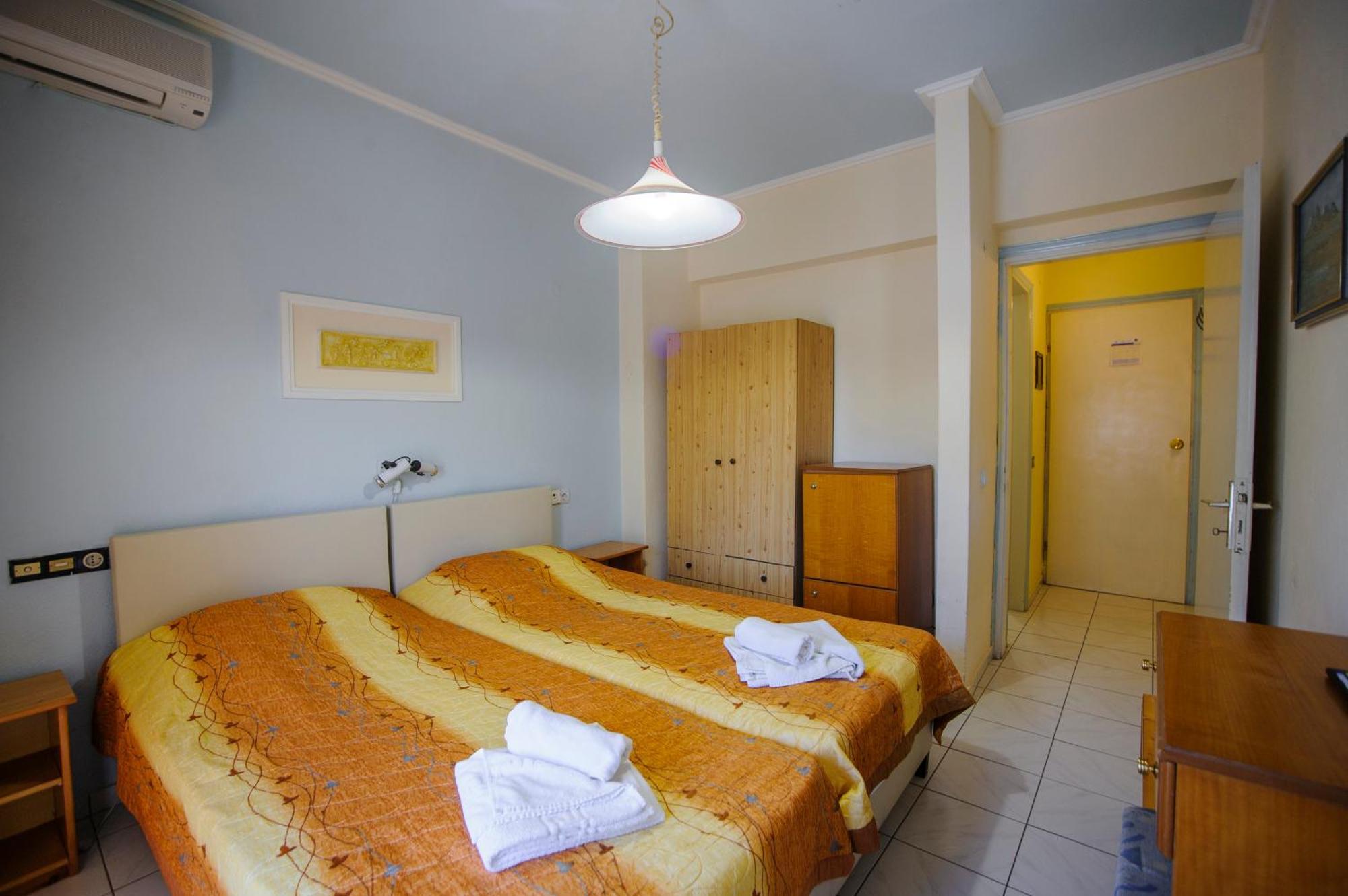 Hotel Europa Olympiakí Aktí 외부 사진